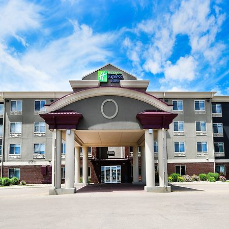 Holiday Inn Express Hotel & Suites Grand Forks By Ihg Eksteriør billede