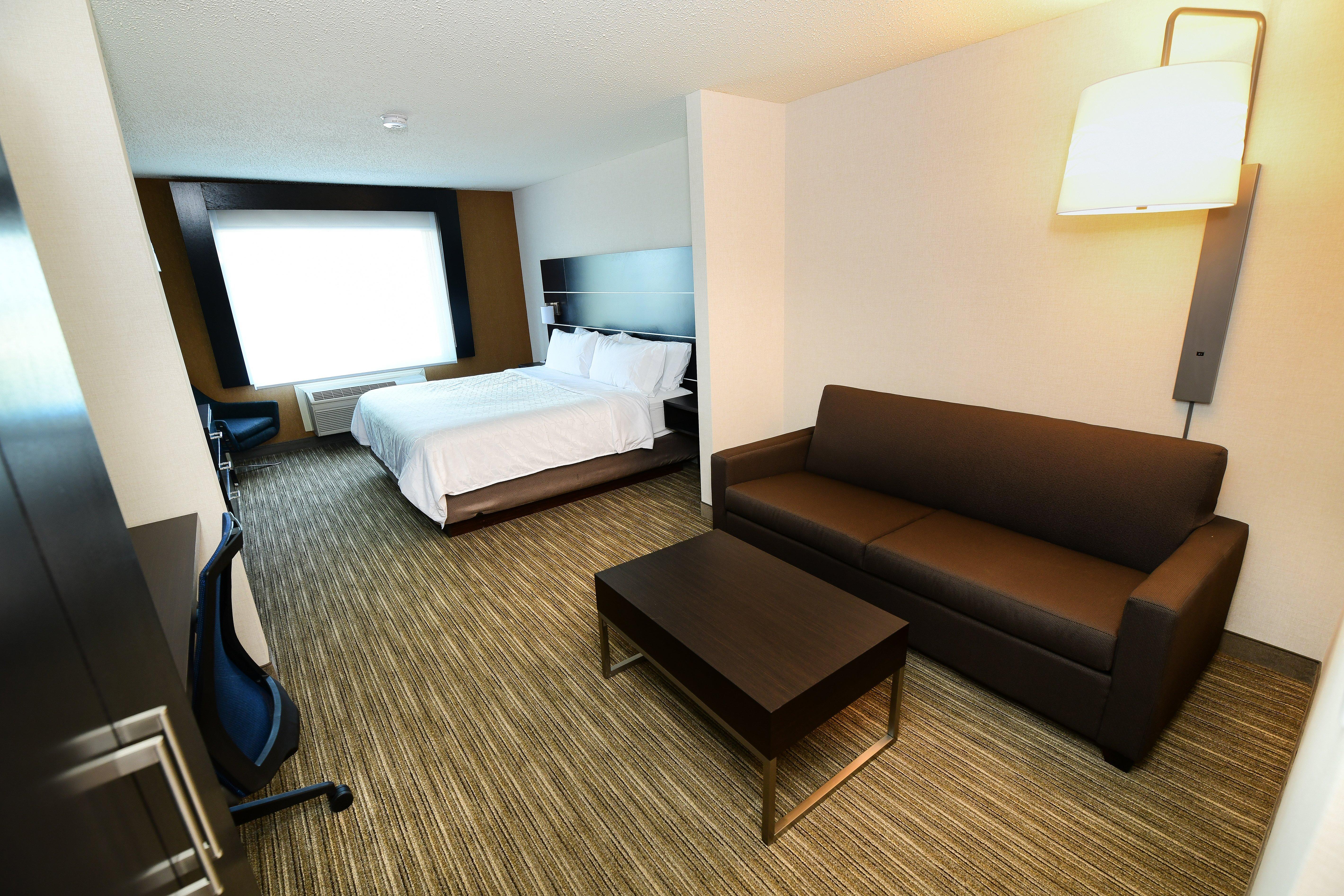 Holiday Inn Express Hotel & Suites Grand Forks By Ihg Eksteriør billede
