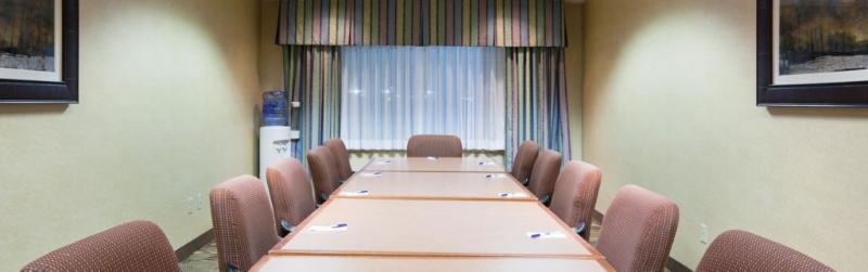 Holiday Inn Express Hotel & Suites Grand Forks By Ihg Eksteriør billede
