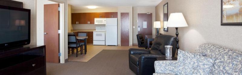 Holiday Inn Express Hotel & Suites Grand Forks By Ihg Eksteriør billede