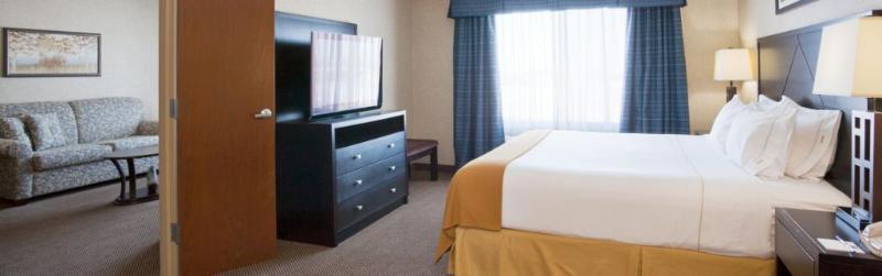 Holiday Inn Express Hotel & Suites Grand Forks By Ihg Eksteriør billede
