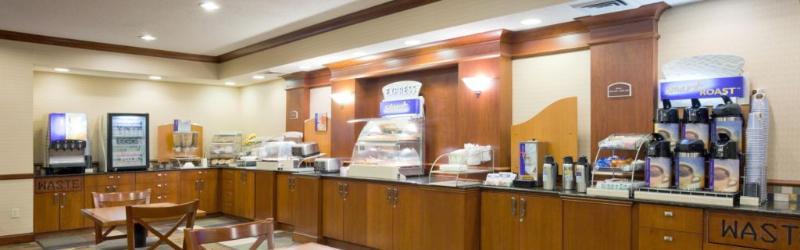 Holiday Inn Express Hotel & Suites Grand Forks By Ihg Eksteriør billede